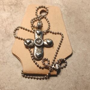 💕😍Adorable!/ 925ss Heart Crucifix Pendant Necklace🌹 ❤️